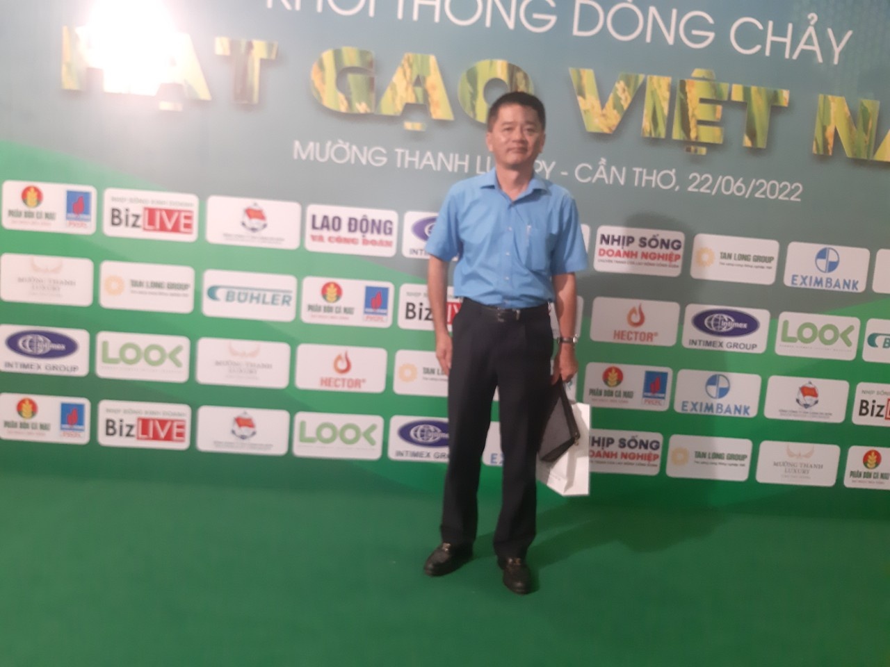 gia-gao-trong-nuoc-tang-khoang-60-usdtan-tang-gan-gap-doi-so-voi-gia-gao-xuat-khau-20221031111922.jpg?rt=20221031112205