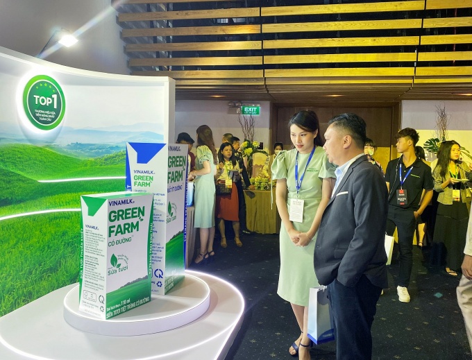 vinamilk-thuong-hieu-ty-usd-duy-nhat-trong-top-25-thuong-hieu-fb-dan-dau-cua-forbes-viet-nam-20221031093231.jpg?rt=20221031093400