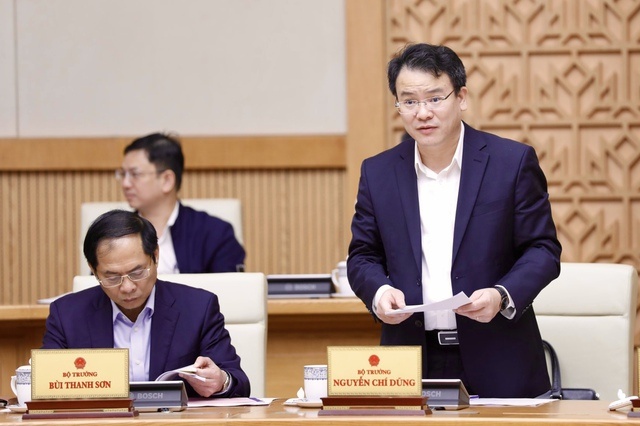 kinh-te-viet-nam-doi-mat-voi-nhieu-kho-khan-do-ap-luc-tu-yeu-to-ben-ngoai-20221201162753.jpg?rt=20221202082811