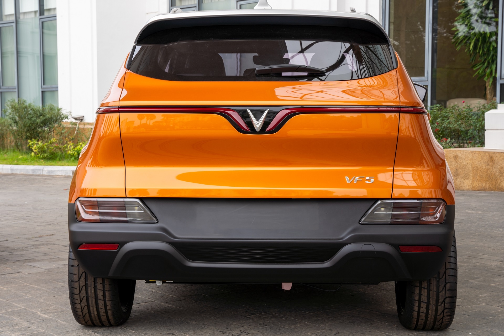 vf5-rear20221203182312.jpg?rt=20221203182409