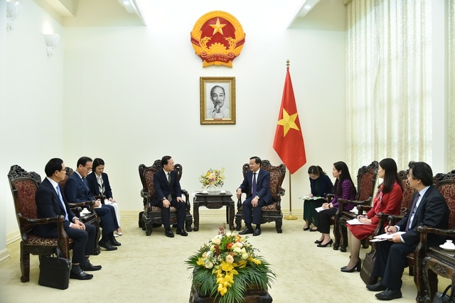 tong-giam-doc-samsung-dau-tu-xay-dung-nha-may-tai-thai-nguyen-la-lua-chon-sang-suot-20230113180119-6013.jpg