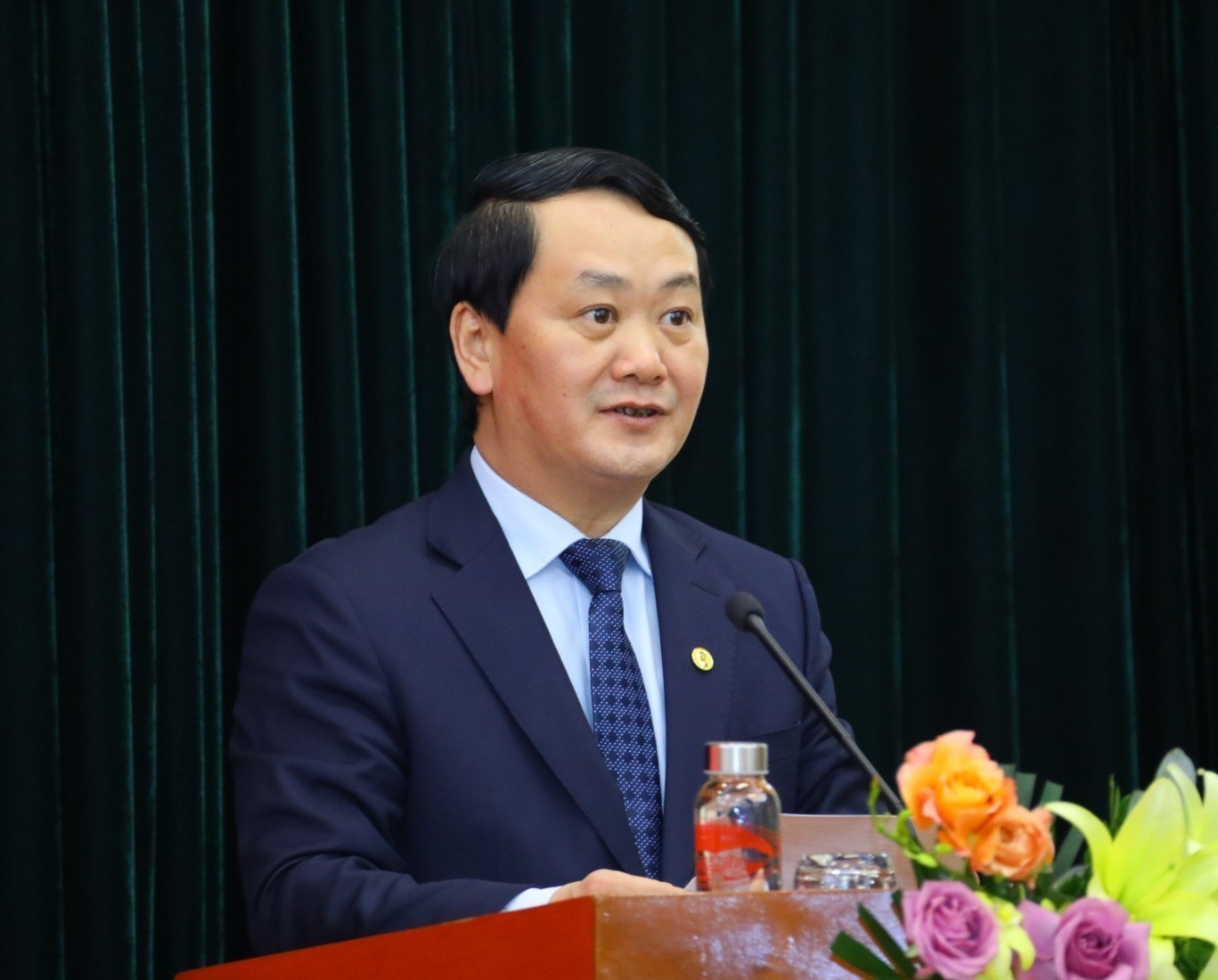 bo-truong-hau-a-lenh-9841.jpg