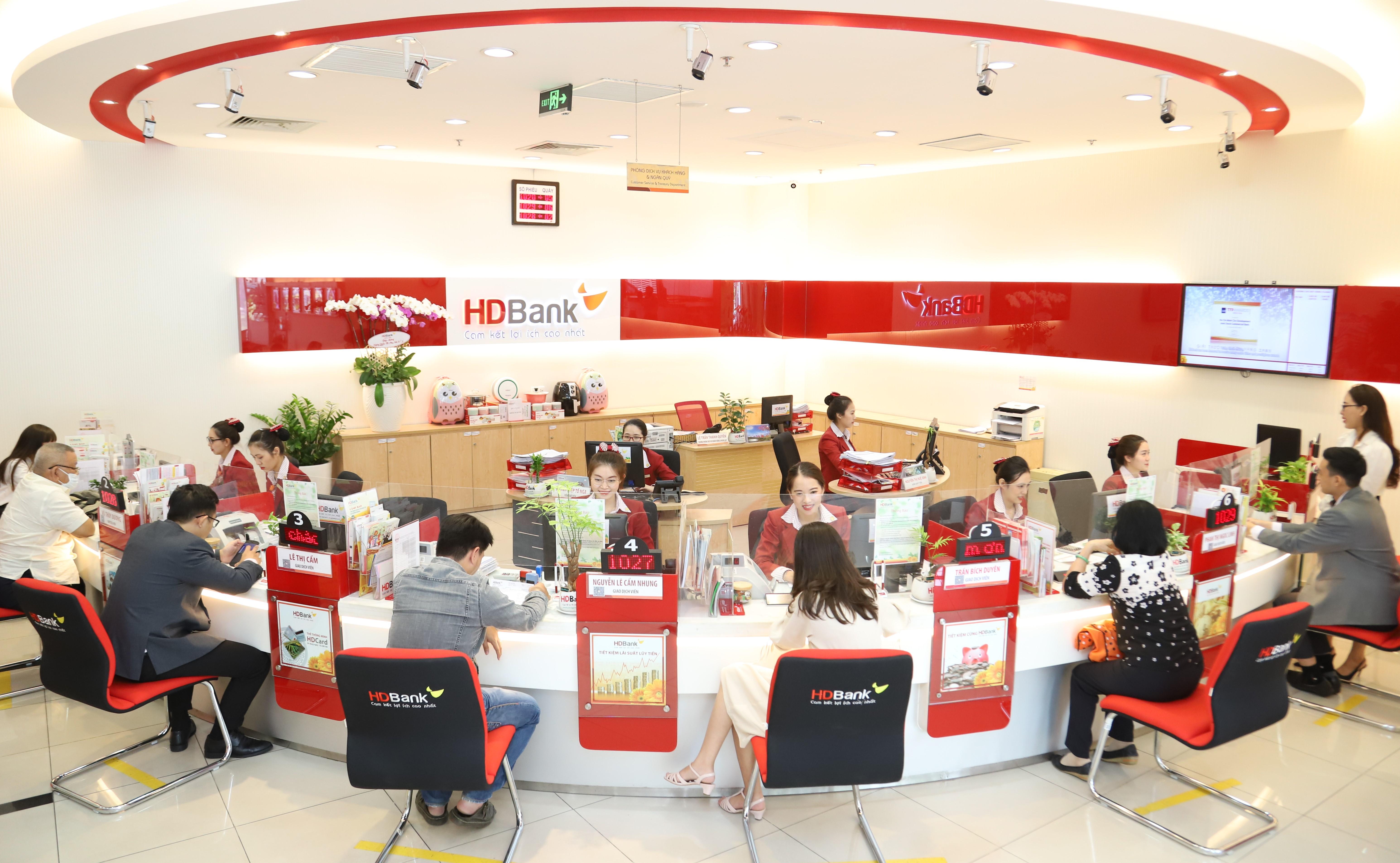 In the Frirst 9 Months of the Year, HDBank Continued to Increase Asset Quality and Complete the Dividend Payment at the Rate of 25%