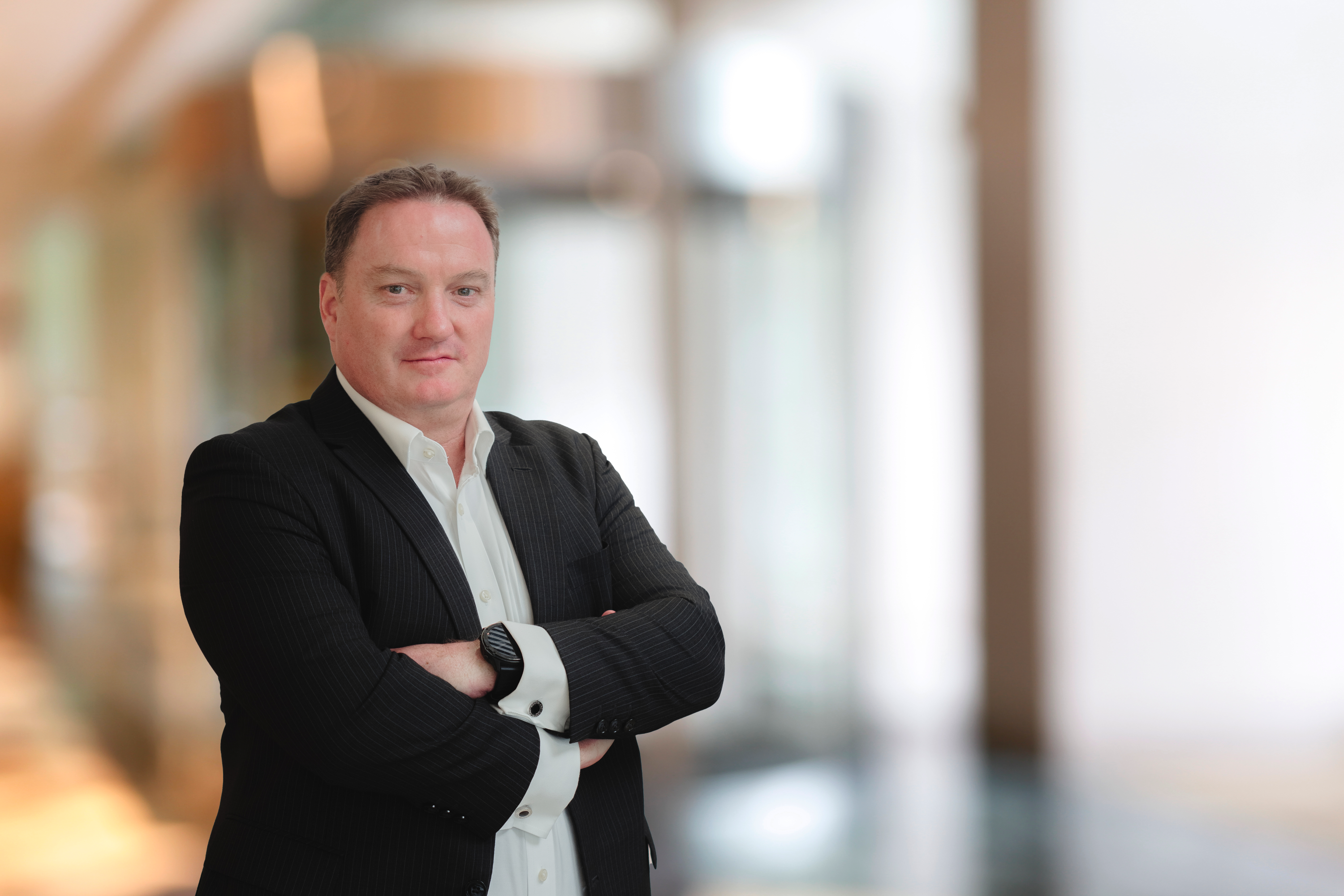 neil-macgregor-managing-director-savills-viet-nam-20231123182811-882.png
