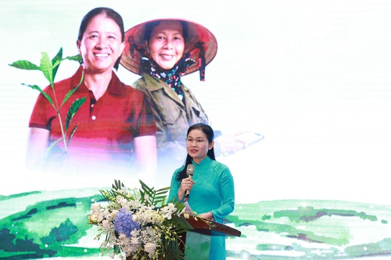 image-cuocsongkinhdoanh-vn-ba-ton-ngoc-hanh-uy-vien-du-khuyet-ban-chap-hanh-trung-uong-dang-pho-chu-tich-hoi-lhpn-viet-nam-phat-bieu-chi-dao-tai-hoi-nghi-9610-9696.jpg