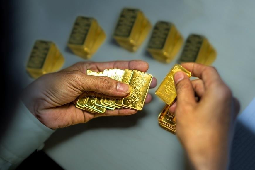 Giá vàng thế giới lên mức cao nhất mọi thời đại, vàng trong nước cũng lập kỷ lục