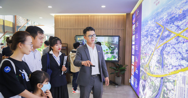 Thị trường địa ốc phía Nam đang ở "chốt chặn cuối cùng" để bật dậy trong năm 2024?