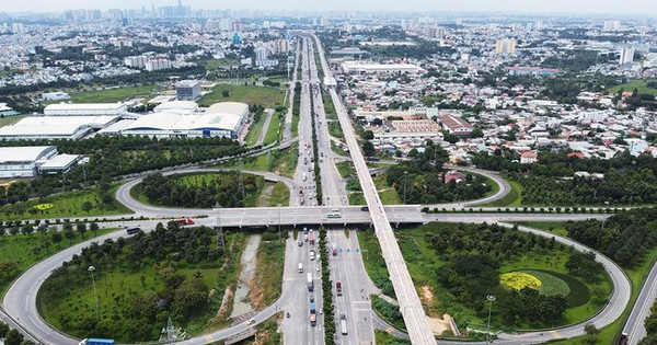 Dự kiến sắp được rót 4.500 tỷ đồng vào một đoạn tuyến, bao giờ Vành đai 2 qua TP HCM khép kín 'san sẻ gánh nặng' giao thông cho nội thành?