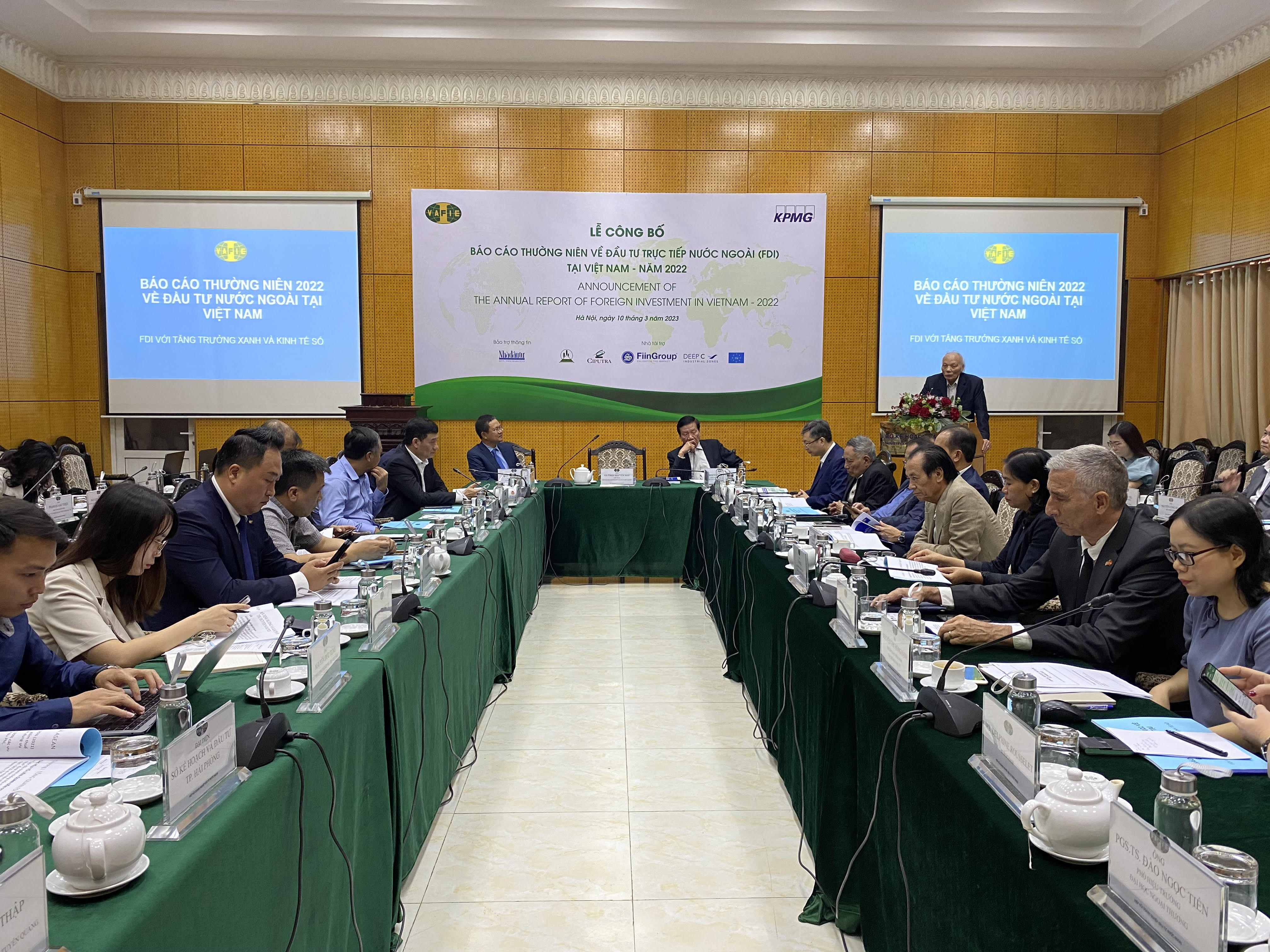 Toàn cảnh Lễ công bố Báo cáo thường niên FDI năm 2022