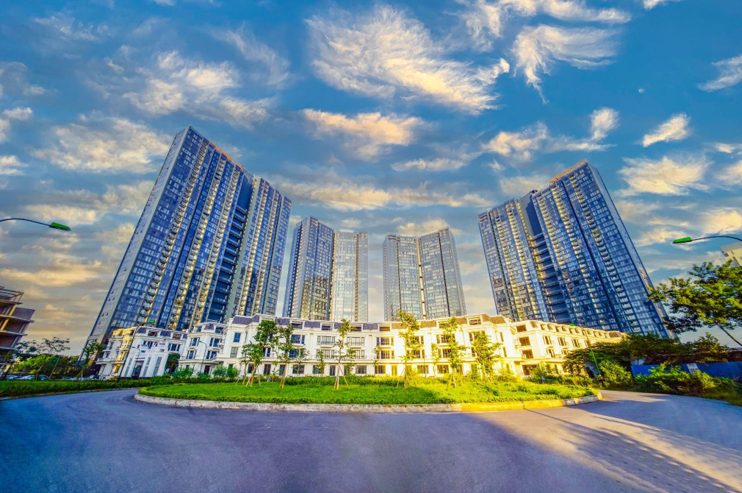 Sunshine City được nhiều người nổi tiếng lựa chọn “an cư” với nhịp sống năng động nhưng rất yên bình