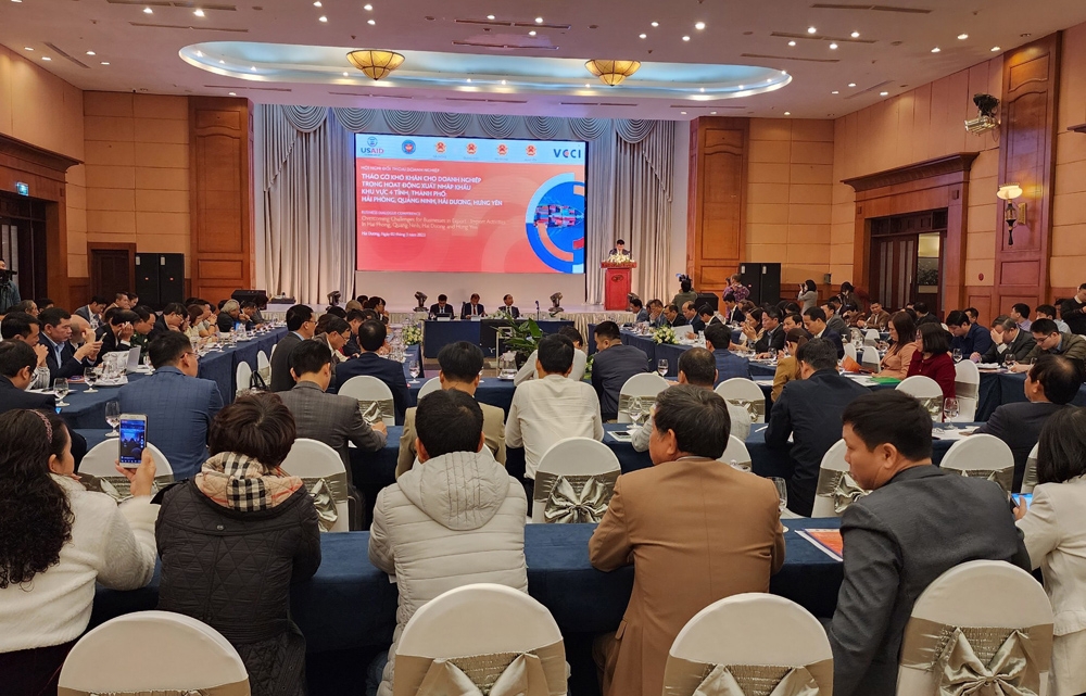Doanh nghiệp xuất khẩu vẫn phải đối mặt với nhiều khó khăn về thủ tục hành chính