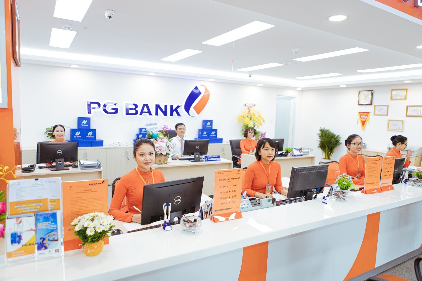Petrolimex chốt giá chào bán 40% cổ phần tại PGBank. Hình minh họa, nguồn: Internet.