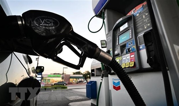Một trạm xăng ở Los Angeles, California, Mỹ. (Ảnh: AFP/TTXVN)