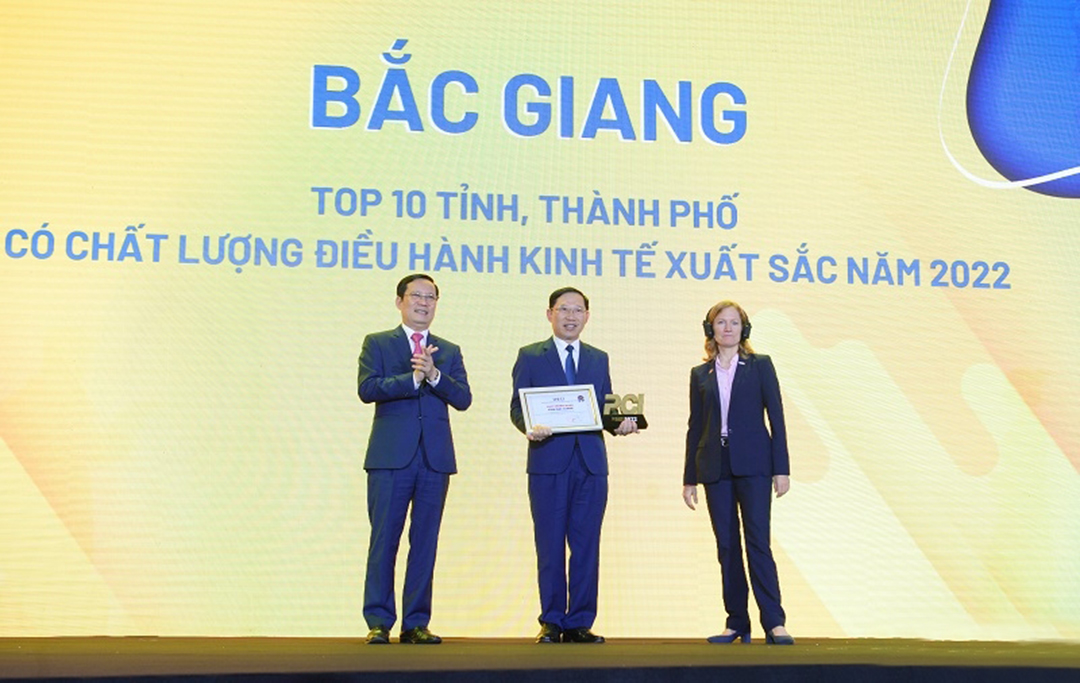 qt2-7224-enternews-1681186177-7815.jpg