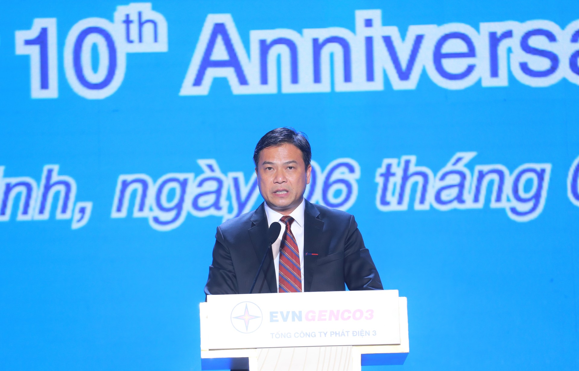 p10c-2170.jpg
