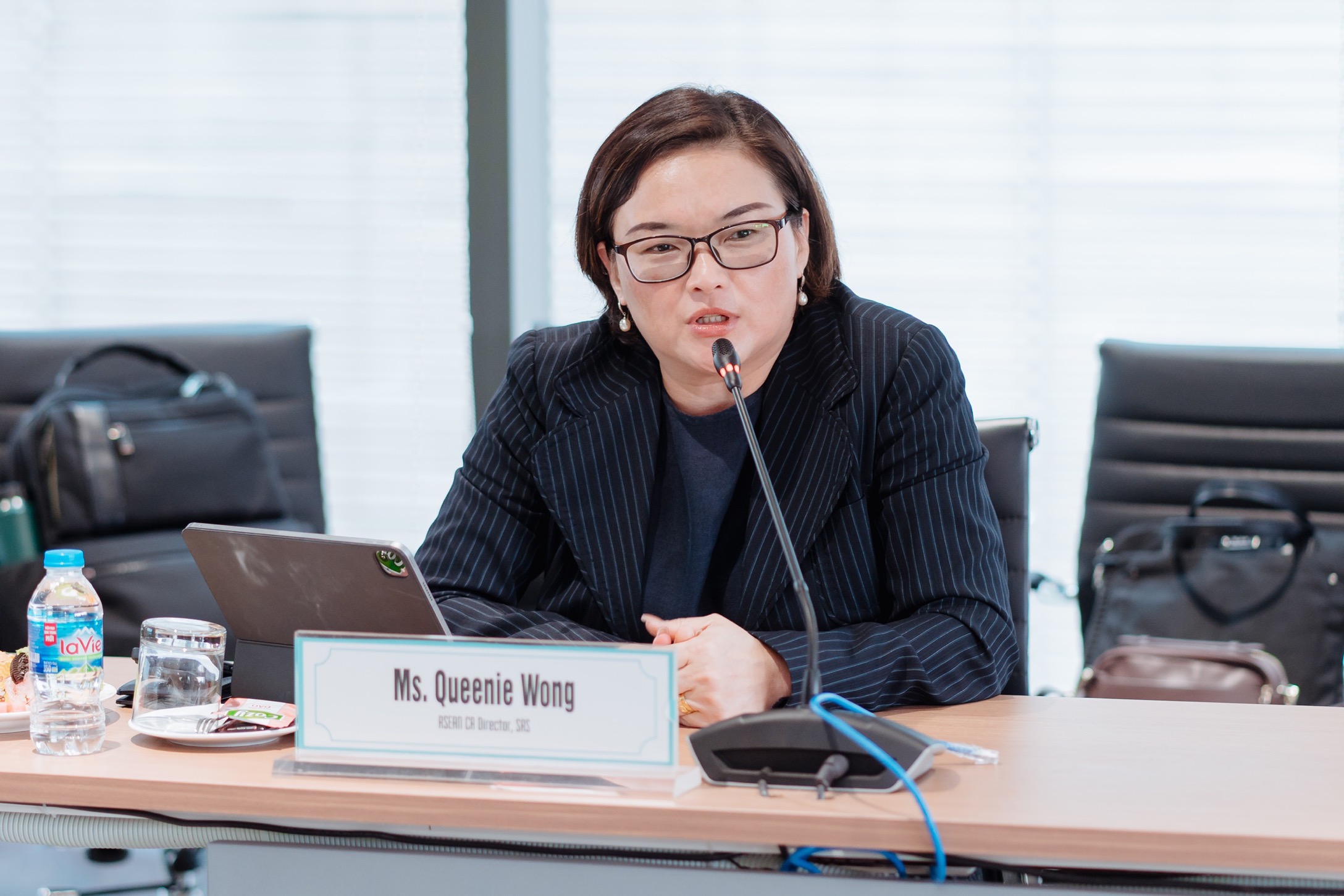 ba-queenie-wong-sas-5081.png