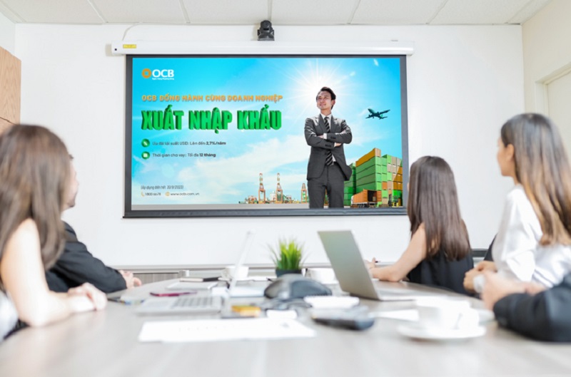 Thông qua gói ưu đãi giảm 2,7% lãi suất vay USD, OCB kỳ vọng sẽ giảm bớt áp lực lãi vay đối với doanh nghiệp