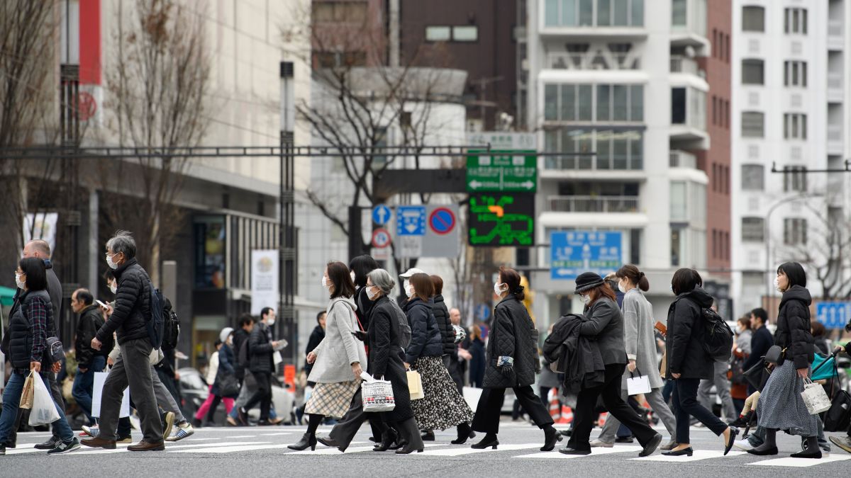 200217021327-japan-economy-coronavirus-0215-restricted-1505.jpg