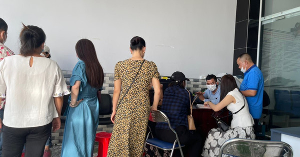 Môi giới rút khỏi thị trường tỉnh, nhà đầu tư "mắc kẹt" vì không ra được hàng