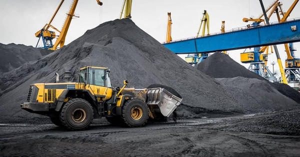 Các quốc gia từng ra sức phản đối sử dụng, vì sao loại nhiên liệu bẩn nhất thế giới vẫn "sống khỏe"?