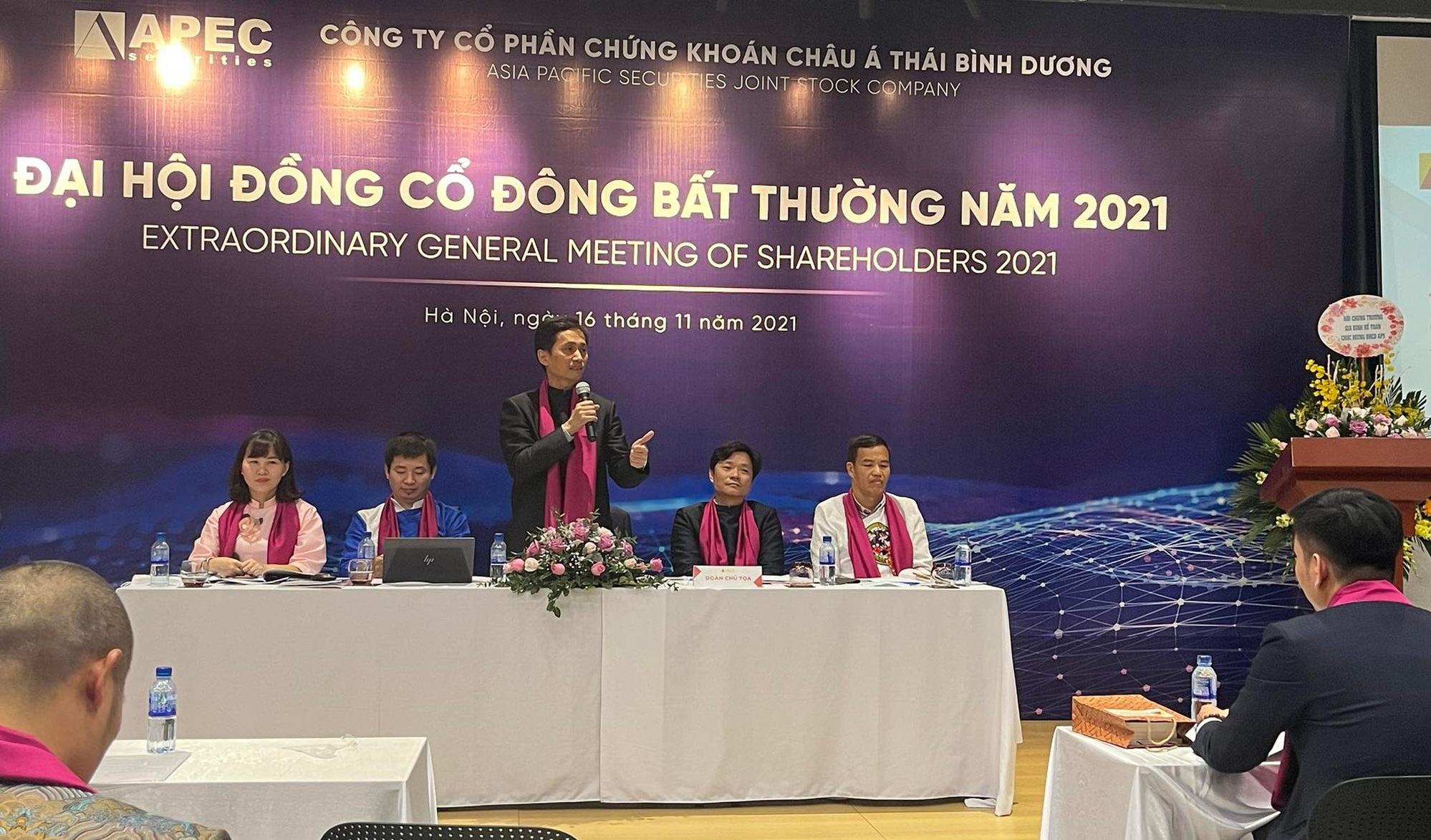 Lãnh đạo APS tại đại hội đồng cổ đông bất thường năm 2021
