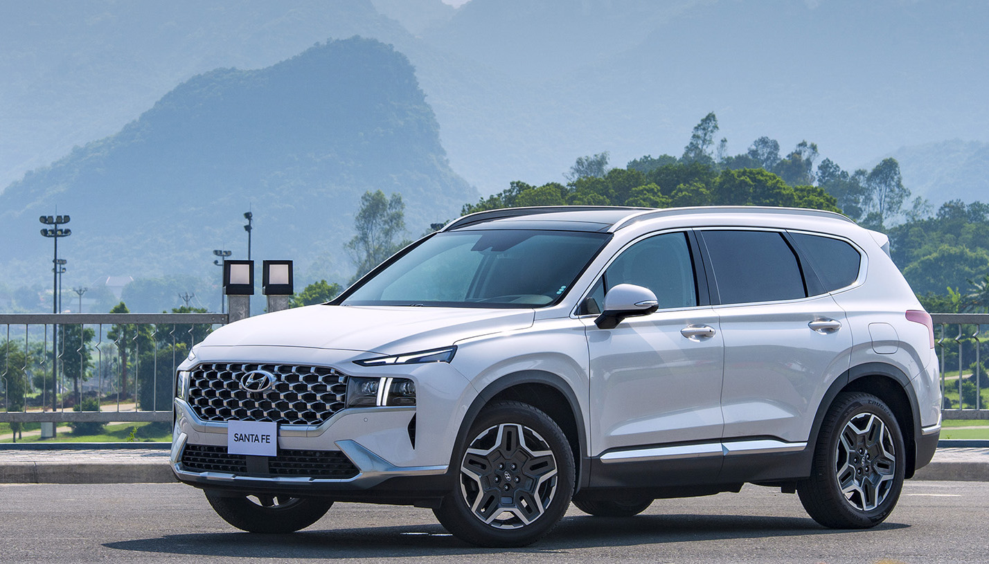 Hyundai Santa Fe Hybrid