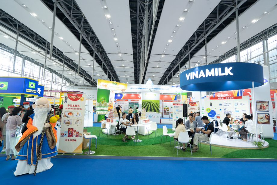thumbnail-6300.jpg