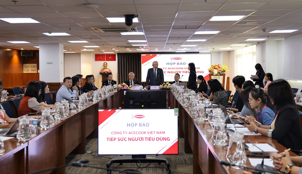 Họp báo công bố chương trình "Tiếp sức người tiêu dùng”