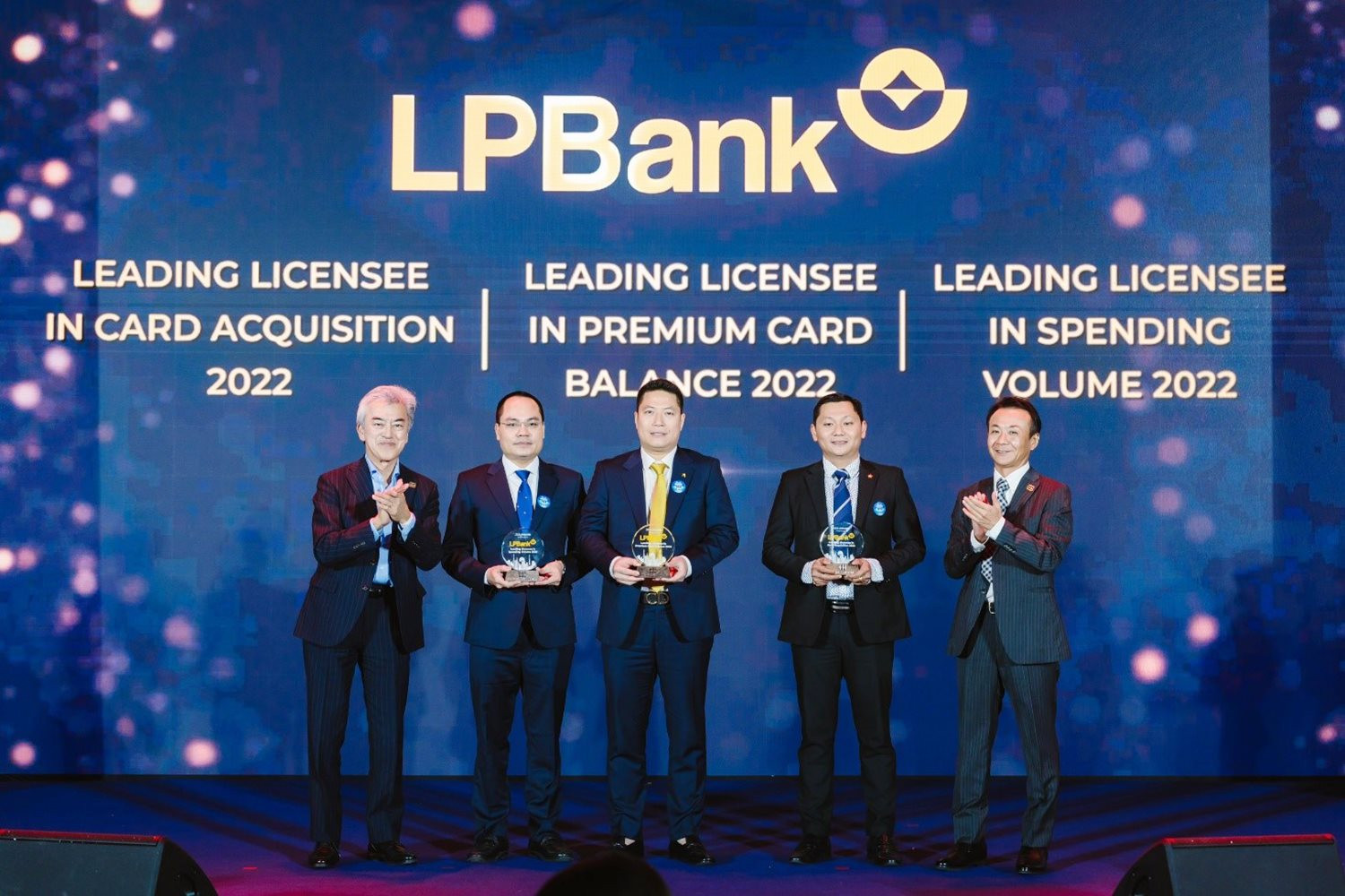 lpbank1-3776.jpg