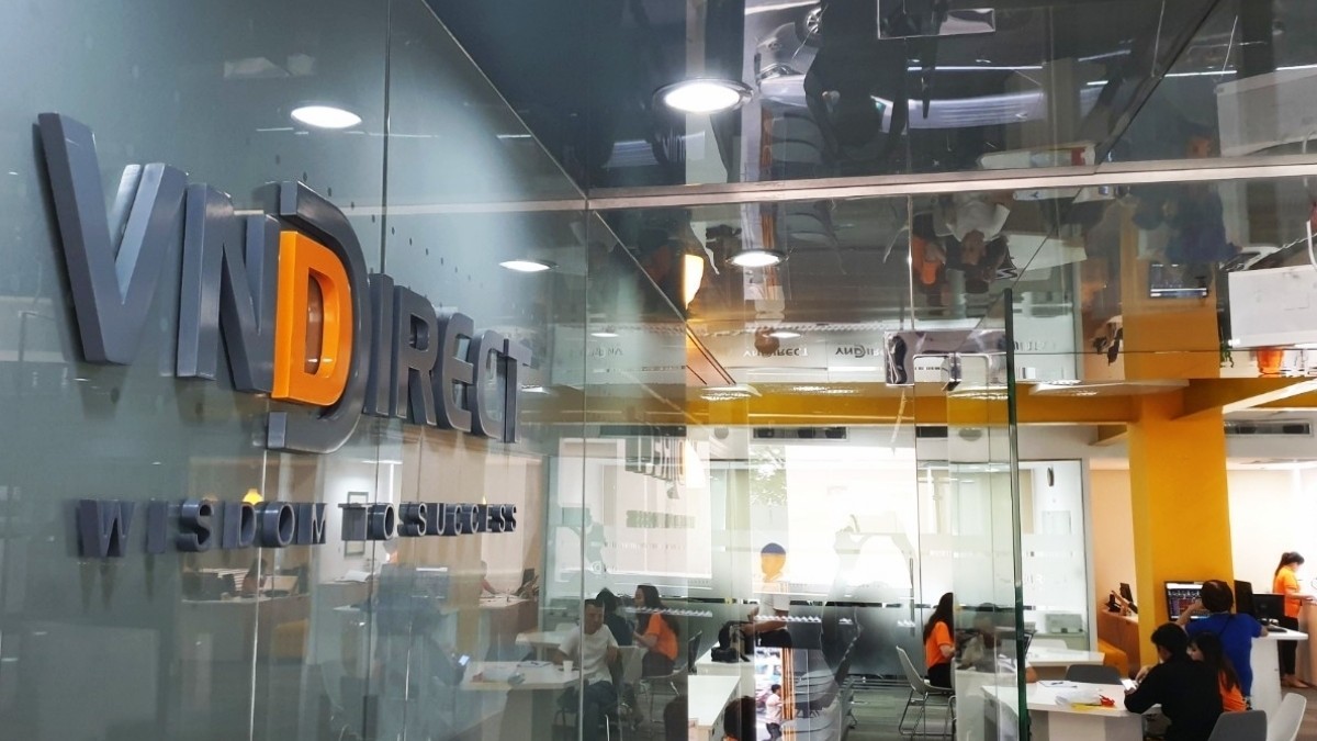 Nhận thông tin bất lợi về Trung Nam, cổ phiếu VND bị xả bán với khối lượng giao dịch kỷ lục