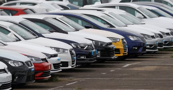 Tiêu thụ ô tô của Việt Nam xếp thứ bao nhiêu Đông Nam Á sau nửa đầu năm 2023?