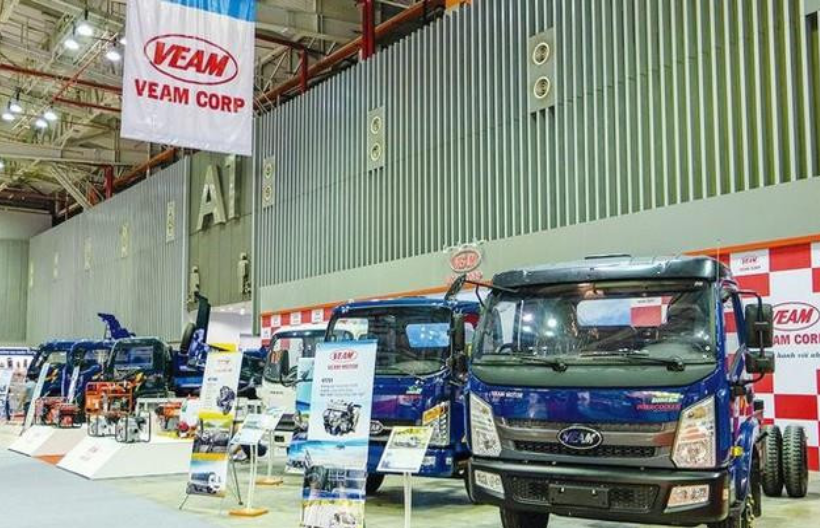 Thu hơn 1.500 tỷ tiền lãi từ Honda, Toyota, Ford,... "đại gia" trên sàn chứng khoán đem gần nửa tài sản gửi ngân hàng