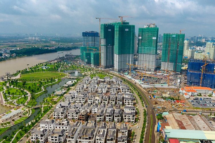 Hàng chục nghìn tỷ đồng tồn kho bất động sản "đóng băng" ở đất nền, căn hộ nghỉ dưỡng