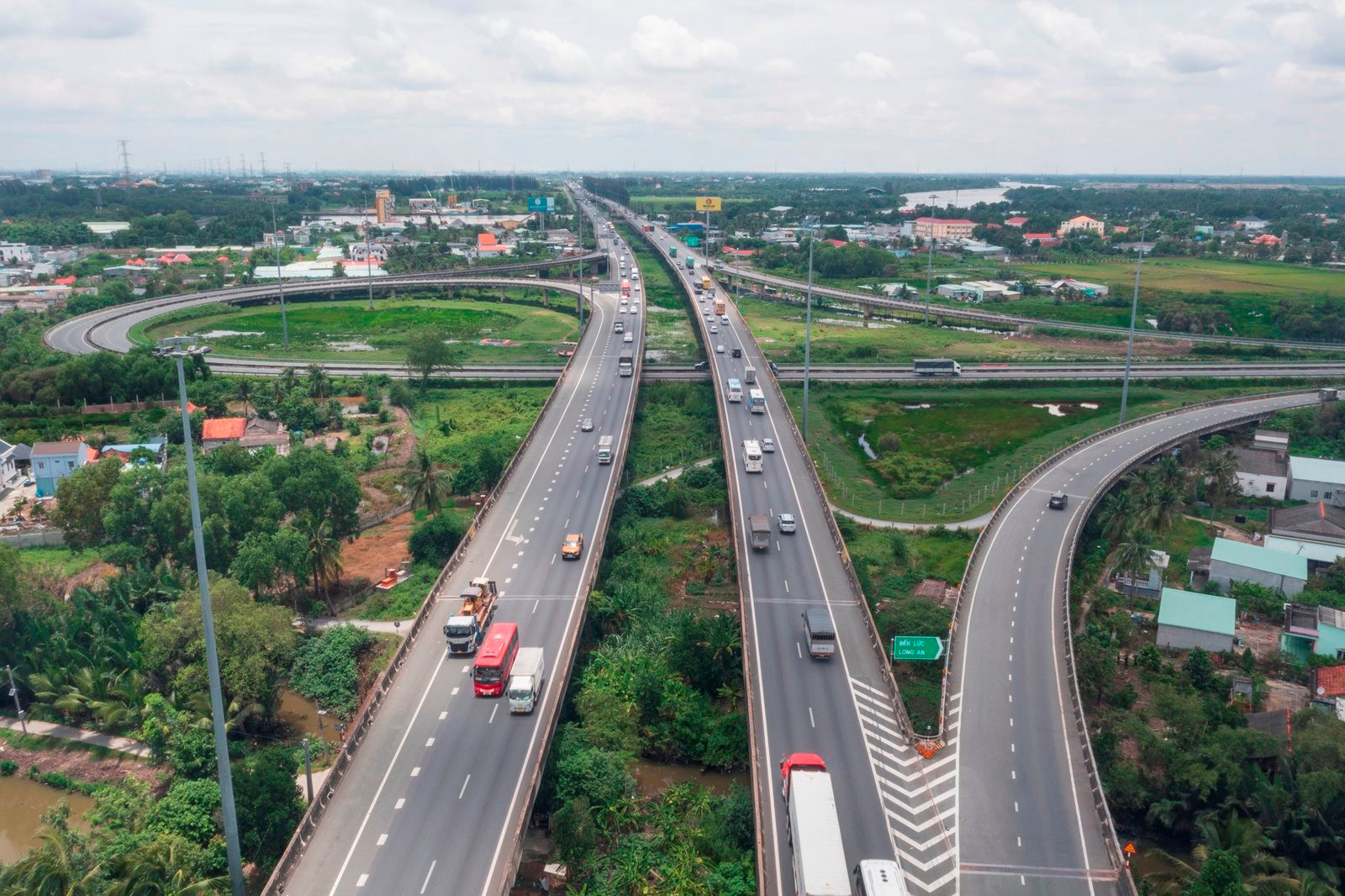 Cao tốc Trung Lương - Mỹ Thuận, một trong những dự án do CII làm chủ đầu tư và thu phí BOT (Ảnh: Phạm Danh)