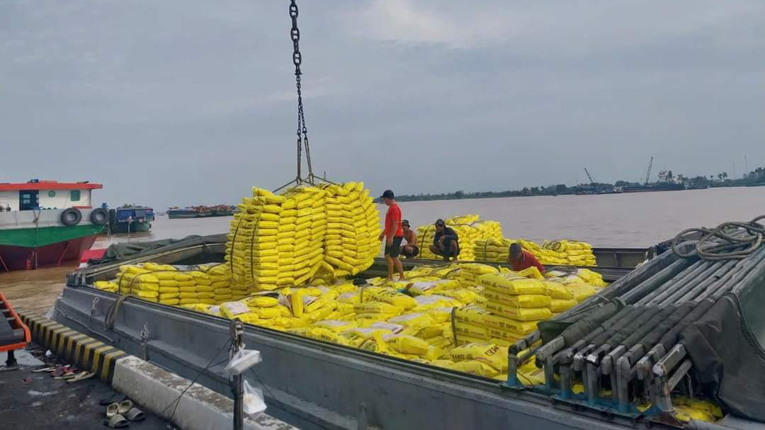 Ba yếu tố tác động khiến giá gạo giảm