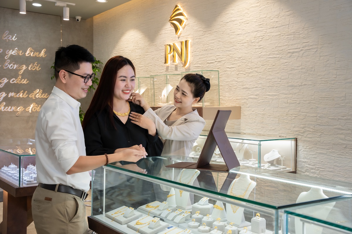 PNJ lãi sau thuế 218 tỷ đồng trong tháng 10, vượt cả quý III/2024