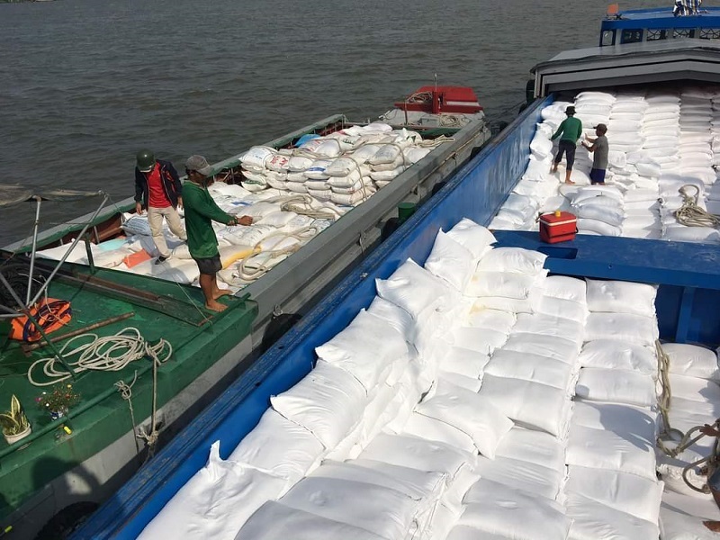 Xuất khẩu gạo đạt kỷ lục về lượng và kim ngạch, doanh nghiệp vẫn 