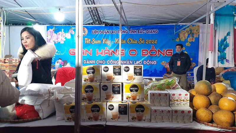 cac-san-pham-cua-nestle-tai-chuong-trinh-gian-hang-0-dong-cua-lien-doan-lao-dong-tinh-bac-giang-9438-5773.jpg