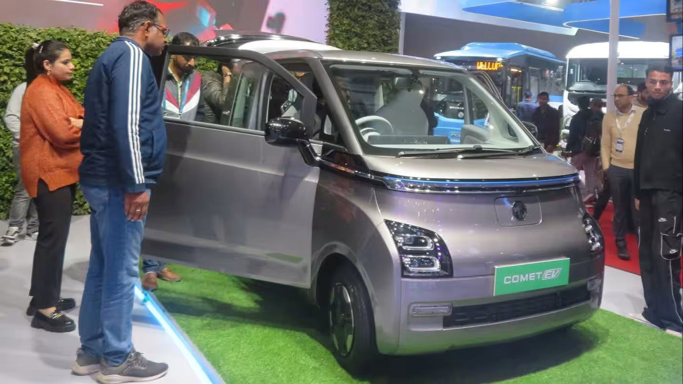 Tranh thủ sự “vắng mặt” của Tesla, BYD, ông lớn ngành thép châu Á 'đá chéo sân' sang thị trường xe điện mới nổi nơi VinFast xây nhà máy 2 tỷ USD