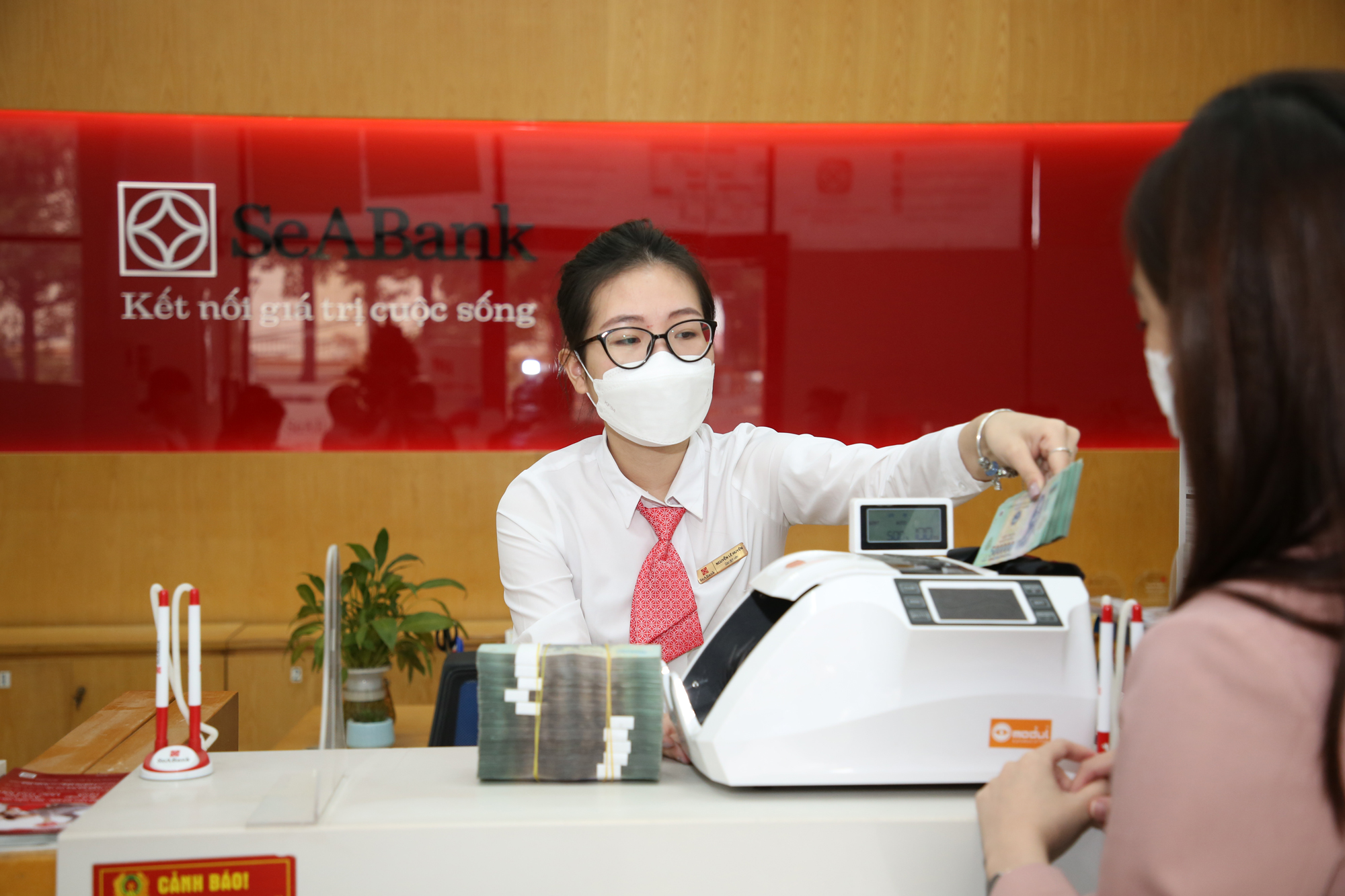 SeABank lãi trước thuế 1.506 tỷ đồng quý 1/2024.