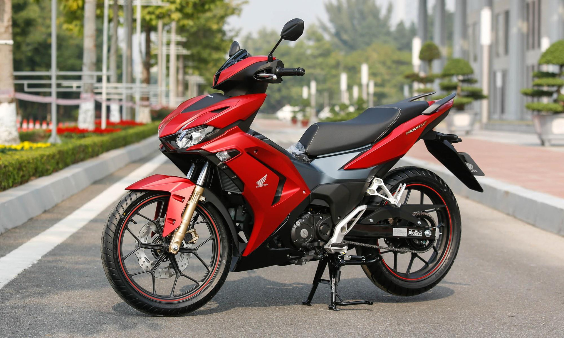 1-honda-winner-x-2022-muaxegiatot-vn-0103-3-3908-4437-1640268583-16598462272201105751134-1667.jpg
