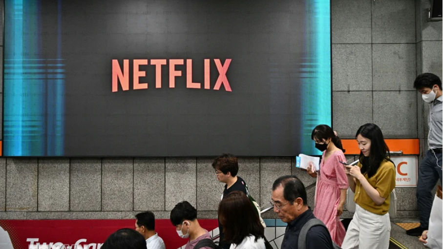 Netflix và các đối thủ khởi động cuộc chiến pháp lý tại Xứ sở Lá phong