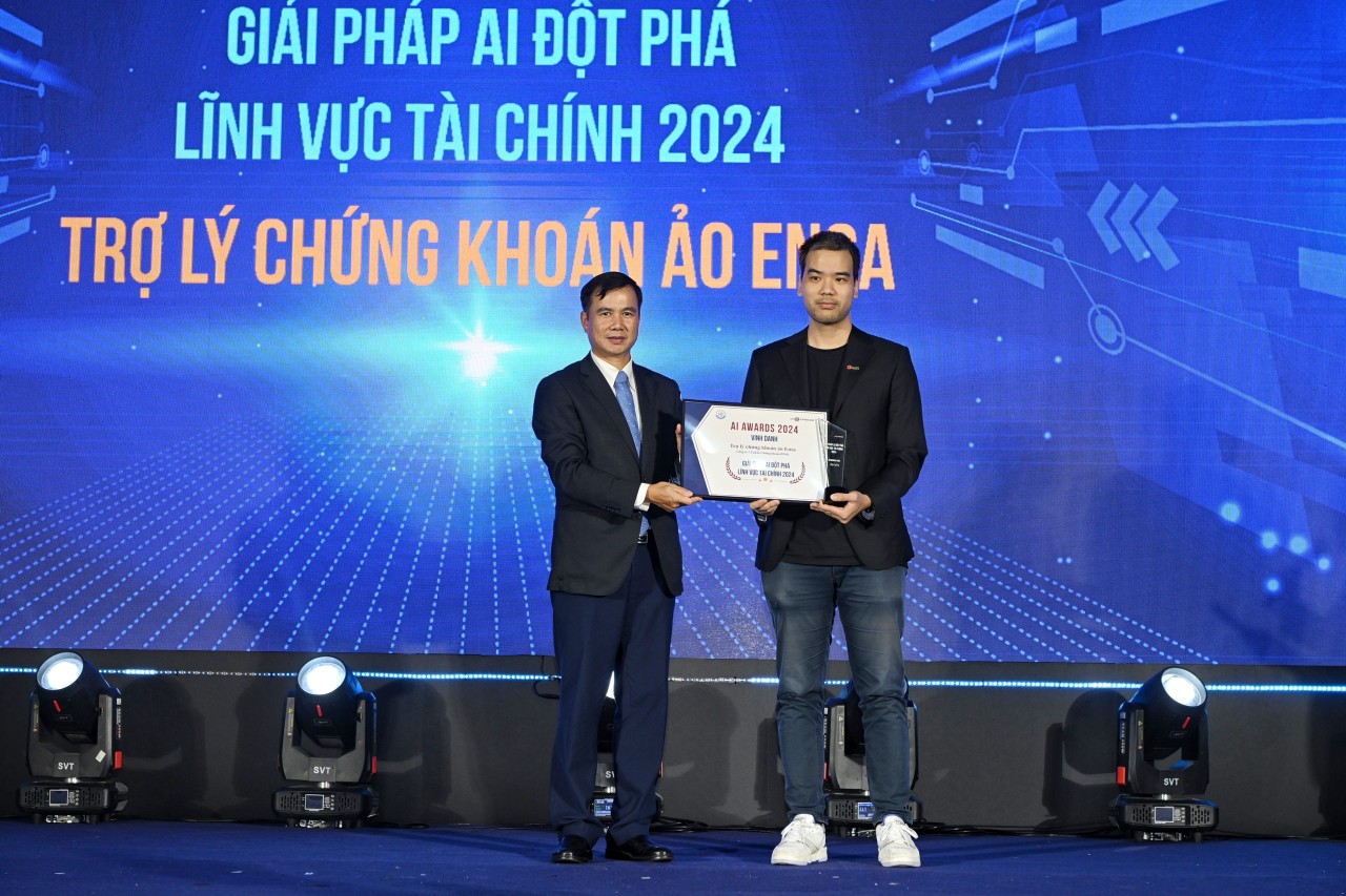 Trợ lý chứng khoán ảo Ensa của DNSE được vinh danh “Giải pháp AI đột phá lĩnh vực tài chính”