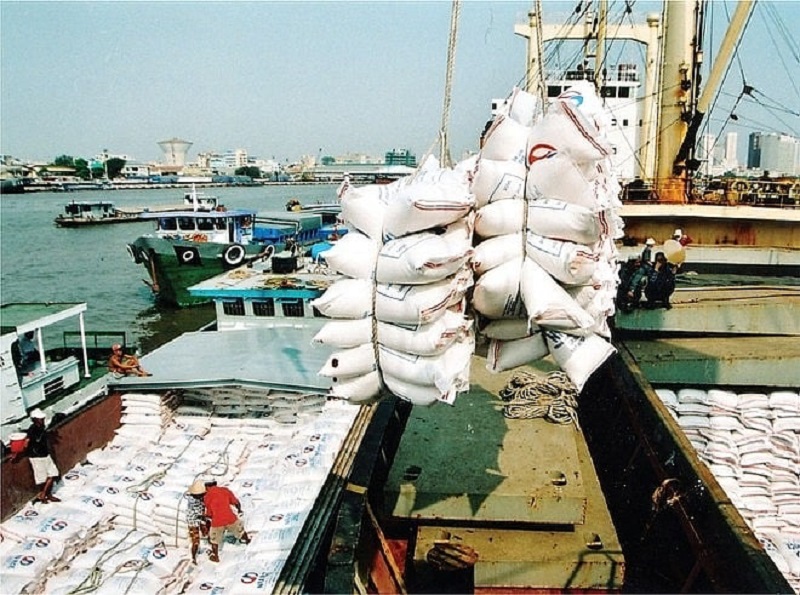 Kim ngạch xuất khẩu gạo tăng trưởng 2 con số
