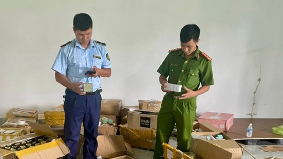 Kiểm tra toàn bộ hoạt động kinh doanh mỹ phẩm trên sàn thương mại điện tử và mạng xã hội Facebook, TikTok, Zalo, YouTube...