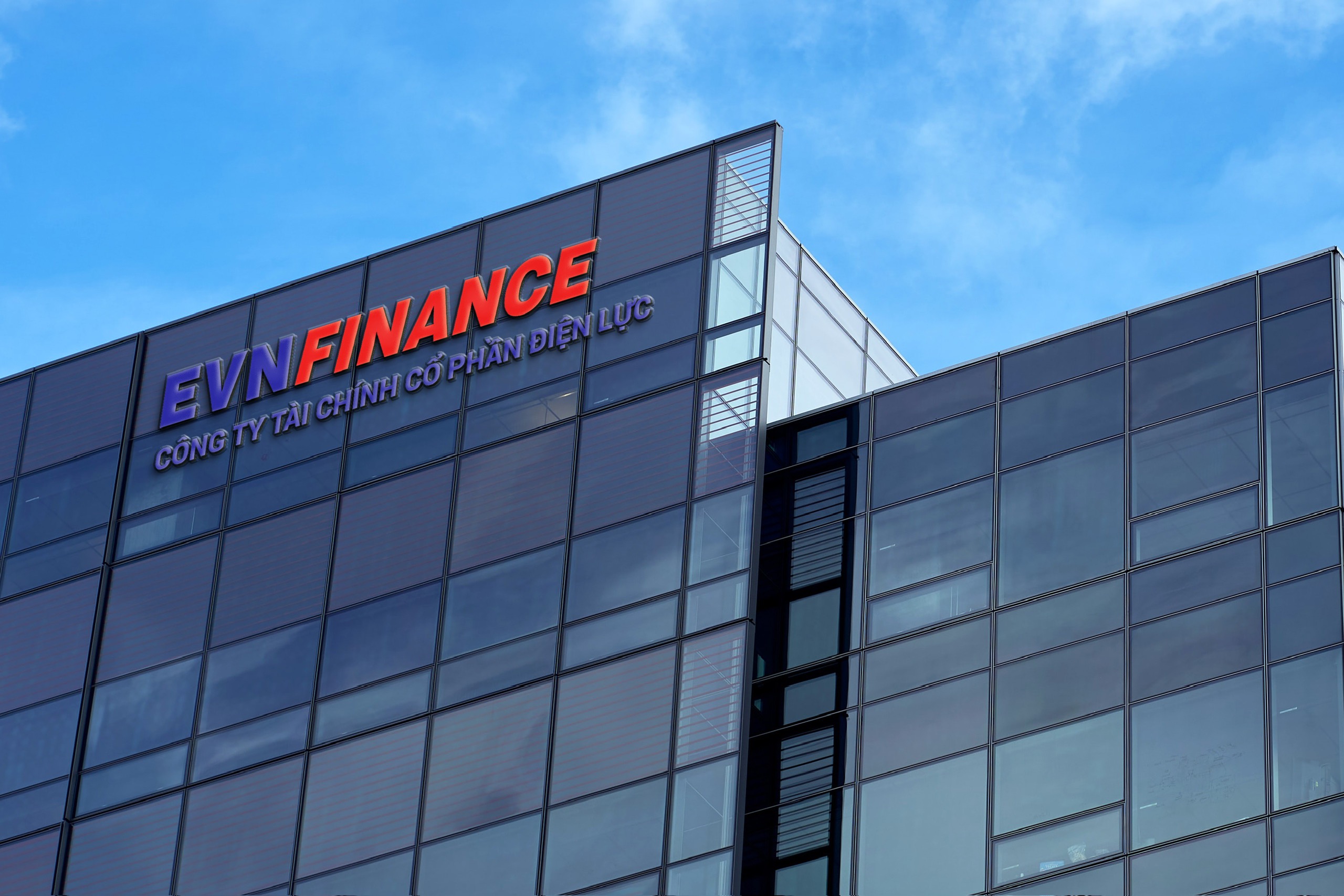 Các chỉ số tích cực từ quản trị điều hành của EVNFinance