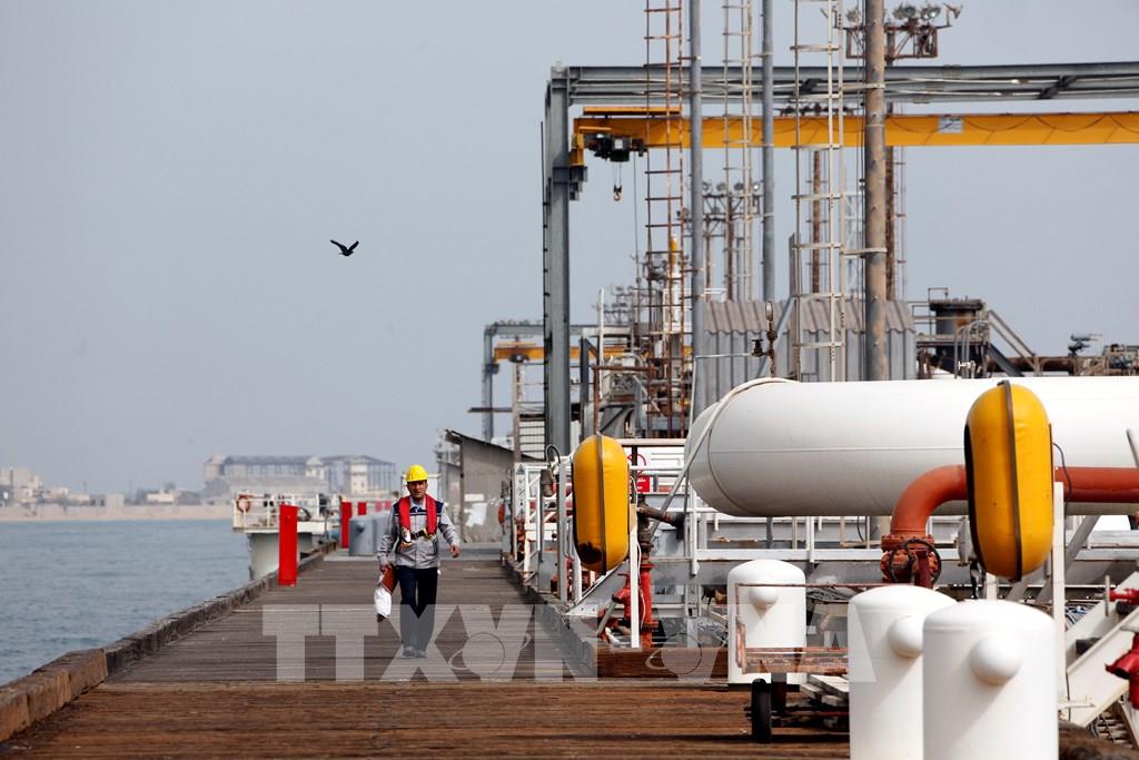 175124-cac-nuoc-opec-cong-bo-san-luong-dau-cat-giam-trong-quy-ii.jpg