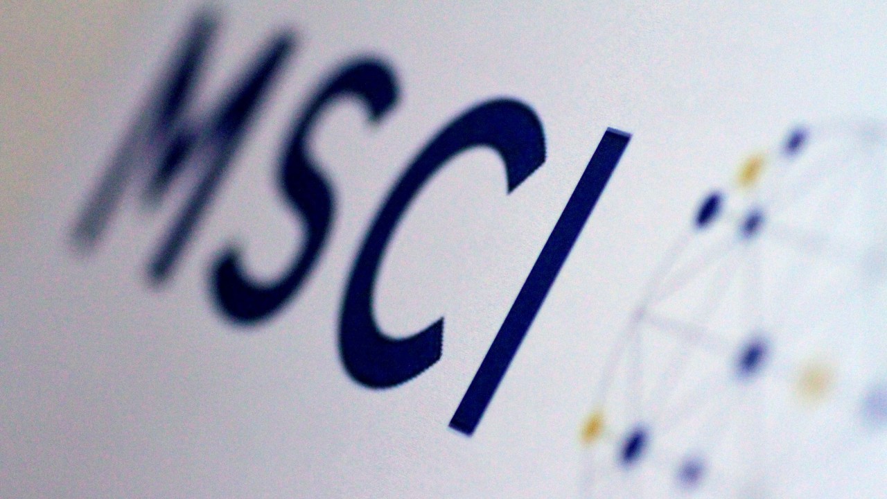 S&P và MSCI sẽ thực hiện phân ngành cổ phiếu HOSE 6 tháng/lần