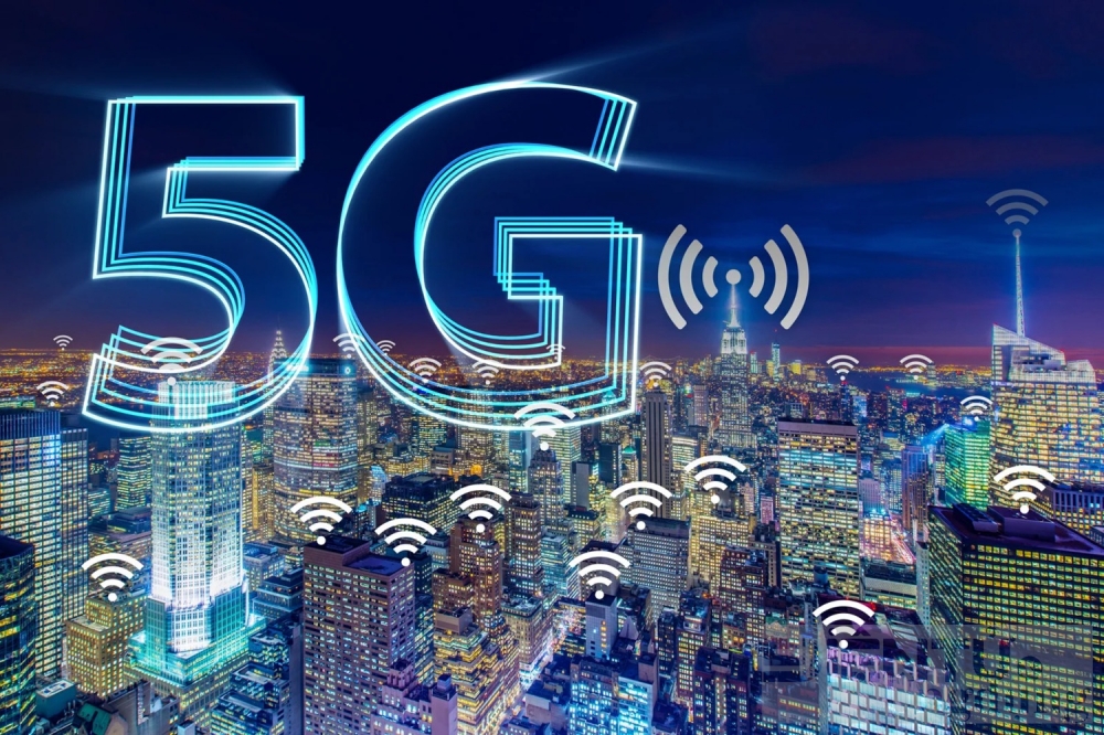5G VÀO CUỘC ĐUA “TAM MÃ”