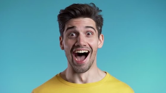 Cập nhật BCTC quý 3/2025 ngày 11/10: Doanh nghiệp BĐS đầu tiên công bố báo cáo, lãi gấp 3 lần cùng kỳ